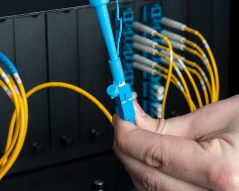 Jonard Tools JIC-FCC-250 &mdash; очищувач оптичних конекторів і портів FC, SC, ST 2.5 мм, безворсова стрічка